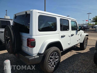 2025 Jeep Wrangler 4 Door Sahara - miniatura 3