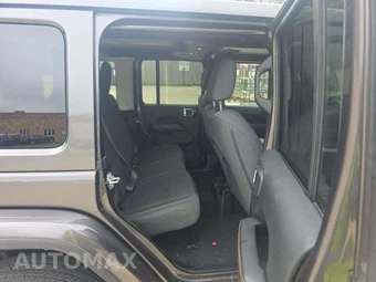 2025 Jeep Wrangler 4 Door Sahara - miniatura 13