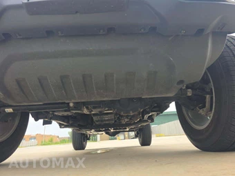 2025 Jeep Wrangler 4 Door Sahara - miniatura 17