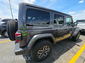 2025 Jeep Wrangler 4 Door Sahara - miniatura 4