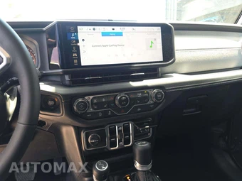 2025 Jeep Wrangler 4 Door Sahara - miniatura 10