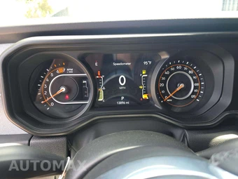 2025 Jeep Wrangler 4 Door Sahara - miniatura 9