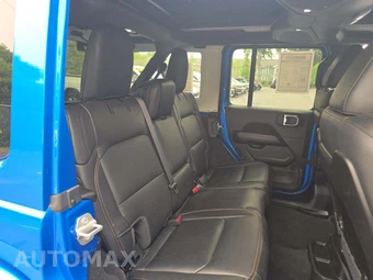 2025 Jeep Wrangler 4 Door Sahara - miniatura 16