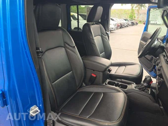 2025 Jeep Wrangler 4 Door Sahara - miniatura 18