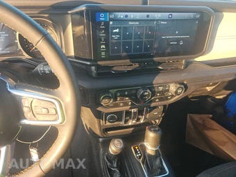 2025 Jeep Wrangler 4 Door Sahara - miniatura 11