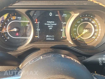 2025 Jeep Wrangler 4 Door Sahara - miniatura 12