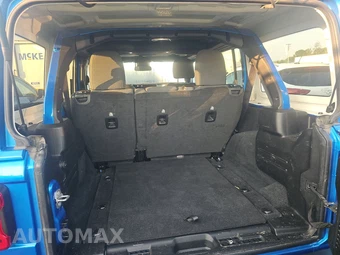 2025 Jeep Wrangler 4 Door Sahara - miniatura 16