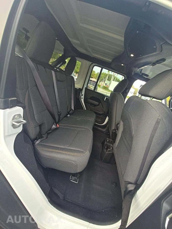 2025 Jeep Wrangler 4 Door Sport S - miniatura 13