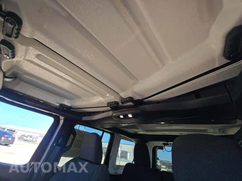 2025 Jeep Wrangler 4 Door Willys - miniatura 11