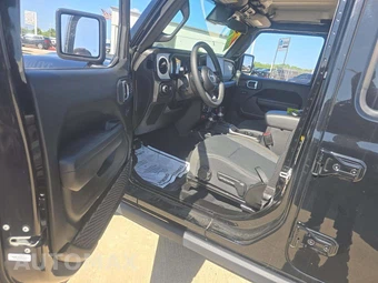 2025 Jeep Wrangler 4 Door Willys - miniatura 6