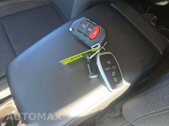 2025 Jeep Wrangler 4 Door Willys - miniatura 8