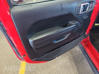 2025 Jeep Wrangler 4 Door Willys - miniatura 9