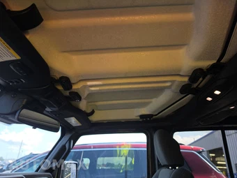 2025 Jeep Wrangler 4 Door Willys - miniatura 17