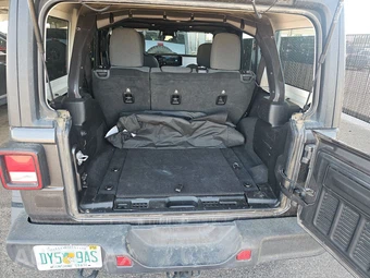 2025 Jeep Wrangler 4 Door Willys - miniatura 15