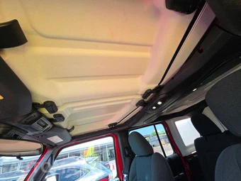 2025 Jeep Wrangler 4 Door Willys - miniatura 17