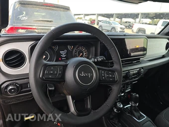 2025 Jeep Wrangler 4 Door Willys - miniatura 11