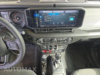 2025 Jeep Wrangler 4 Door Willys - miniatura 11