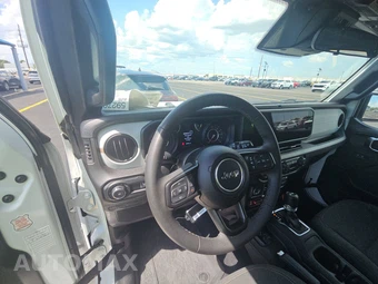 2025 Jeep Wrangler 4 Door Willys - miniatura 11