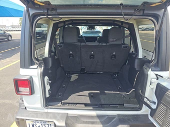 2025 Jeep Wrangler 4 Door Willys - miniatura 16