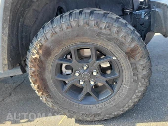 2025 Jeep Wrangler 4 Door Willys - miniatura 25