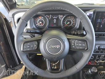 2025 Jeep Wrangler 4 Door Willys - miniatura 10