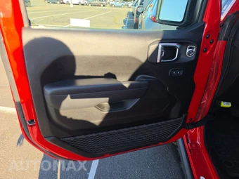 2025 Jeep Wrangler 4 Door Willys - miniatura 9