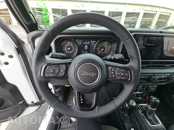 2025 Jeep Wrangler 4 Door Willys - miniatura 10