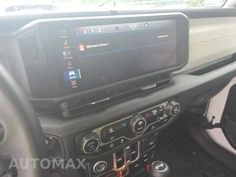 2025 Jeep Wrangler 4 Door Willys - miniatura 11