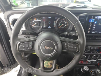 2025 Jeep Wrangler 4 Door Willys - miniatura 10