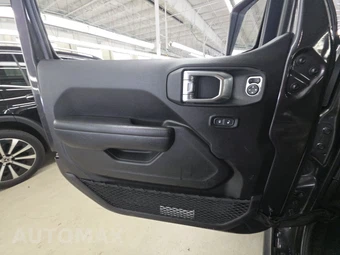 2025 Jeep Wrangler 4 Door Willys - miniatura 9