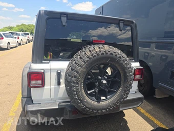 2025 Jeep Wrangler 4 Door Willys - miniatura 5