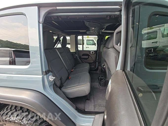 2025 Jeep Wrangler 4 Door Willys - miniatura 13