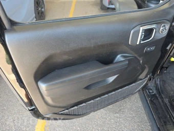 2025 Jeep Wrangler 4 Door Willys - miniatura 9