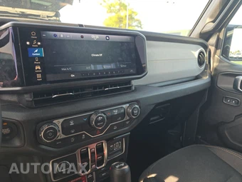 2025 Jeep Wrangler 4 Door Willys - miniatura 11