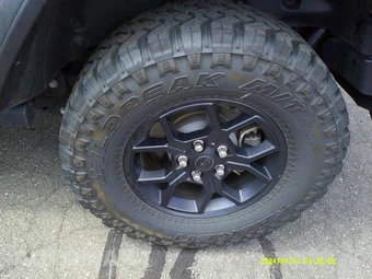 2025 Jeep Wrangler 4 Door Willys - miniatura 9