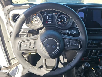 2025 Jeep Wrangler 4 Door Willys - miniatura 10