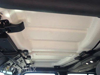 2025 Jeep Wrangler 4 Door Willys - miniatura 17