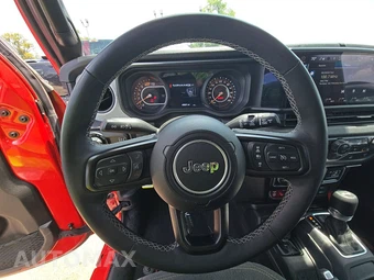 2025 Jeep Wrangler 4 Door Willys - miniatura 10