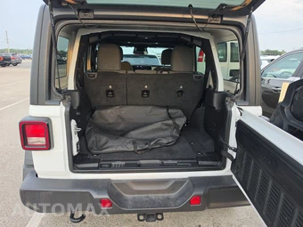 2025 Jeep Wrangler 4 Door Willys - miniatura 16