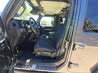 2025 Jeep Wrangler 4xe 4 Door Rubicon - miniatura 3