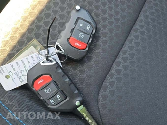 2025 Jeep Wrangler 4xe 4 Door Rubicon - miniatura 5