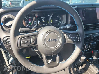 2025 Jeep Wrangler 4xe 4 Door Rubicon X - miniatura 10