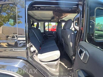 2025 Jeep Wrangler 4xe 4 Door Sahara - miniatura 13