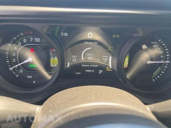 2025 Jeep Wrangler 4xe 4 Door Sahara - miniatura 6