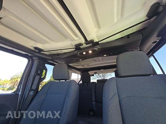 2025 Jeep Wrangler 4xe 4 Door Sahara - miniatura 8