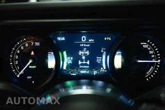 2025 Jeep Wrangler 4xe 4 Door Sahara - miniatura 16