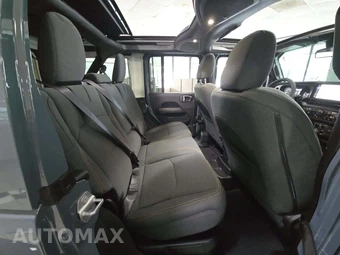 2025 Jeep Wrangler 4xe 4 Door Sahara - miniatura 16