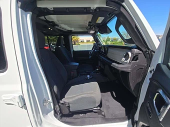 2025 Jeep Wrangler 4xe 4 Door Sahara - miniatura 15
