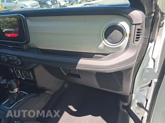 2025 Jeep Wrangler 4xe 4 Door Sahara - miniatura 16