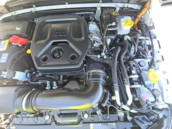 2025 Jeep Wrangler 4xe 4 Door Sahara - miniatura 18